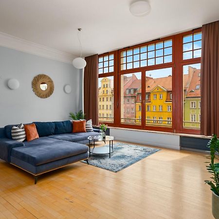 As Home Apartamenty Rynek 50 R503 Amazing View ヴロツワフ エクステリア 写真